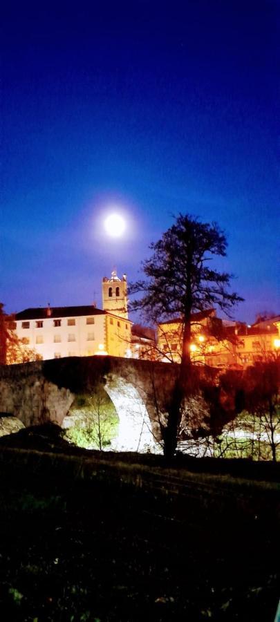 Apartamento El Corazon De Gredos アレーナス・デ・サン・ペドロ エクステリア 写真